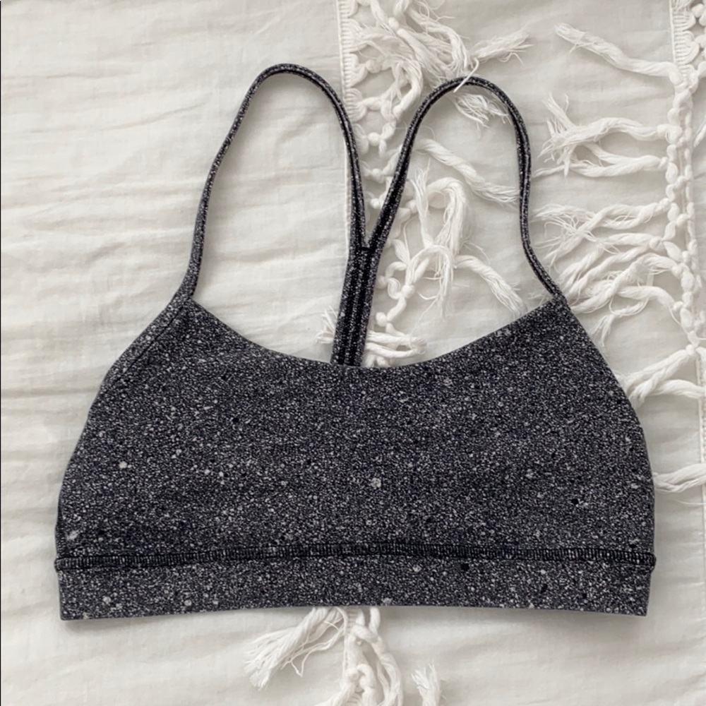 Lululemon Flow Y bra Nulu